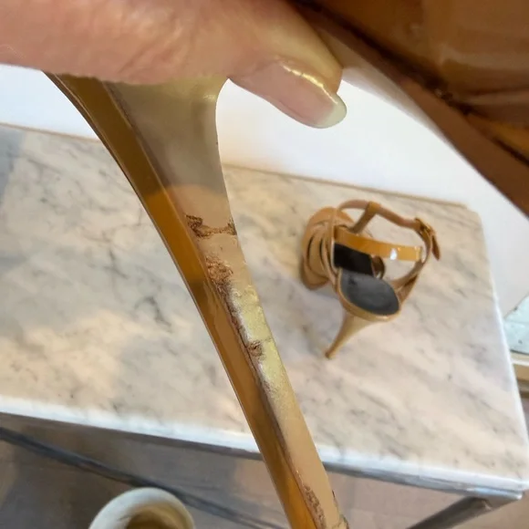 YSL Tribute Platform Sandals In Tan Patent Leather - Picture 9 of 12